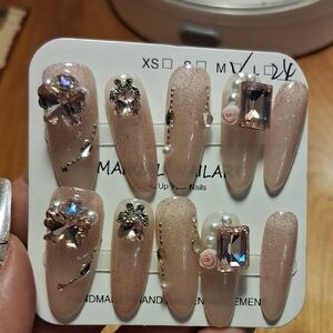 Press On Bling Nails